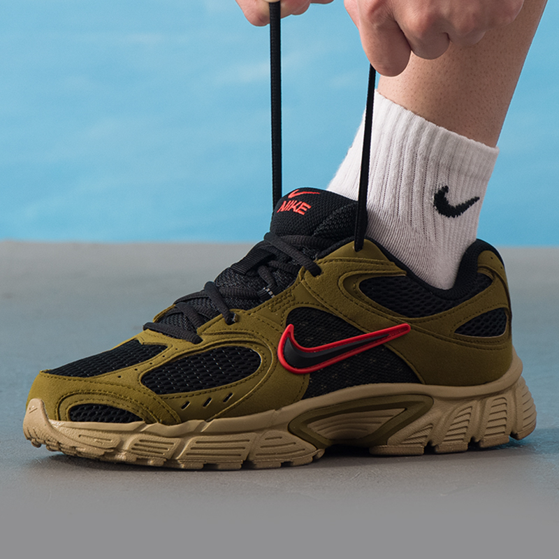 Nike Men's Shoes V5 Rnr Casual - Men'S Shoes V5 Rnr recensione e prezzo