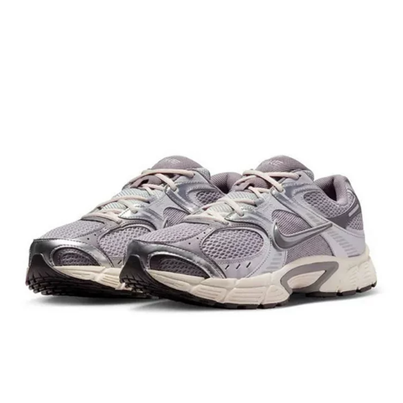 Nike Men's V5 RNR Retro Dad Sh - Men'S Shoes V5 Rnr recensione e prezzo