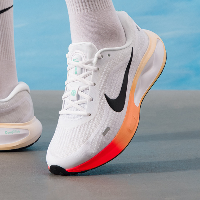 Nike Men's Journey Run Breatha - Men Shoes Size Nike recensione e prezzo