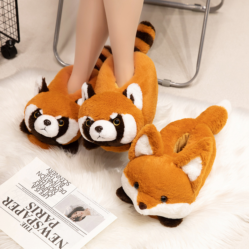 Red Panda Plush Slippers Fox O - Men Shoes Red Tape recensione e prezzo