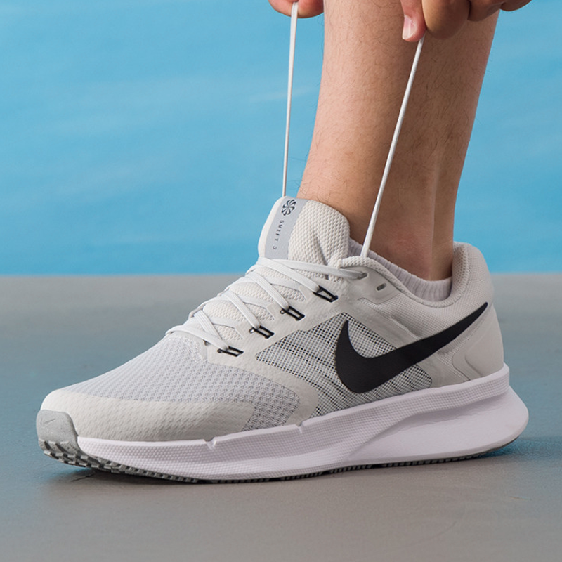 New Nike Men's Run Swift 3 Roa - Men Shoes Size Nike recensione e prezzo