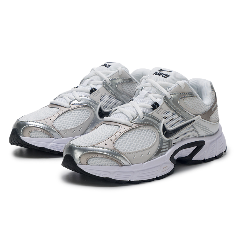 Nike (Nike) V5 Rnr Men's Sport - Men'S Shoes V5 Rnr recensione e prezzo