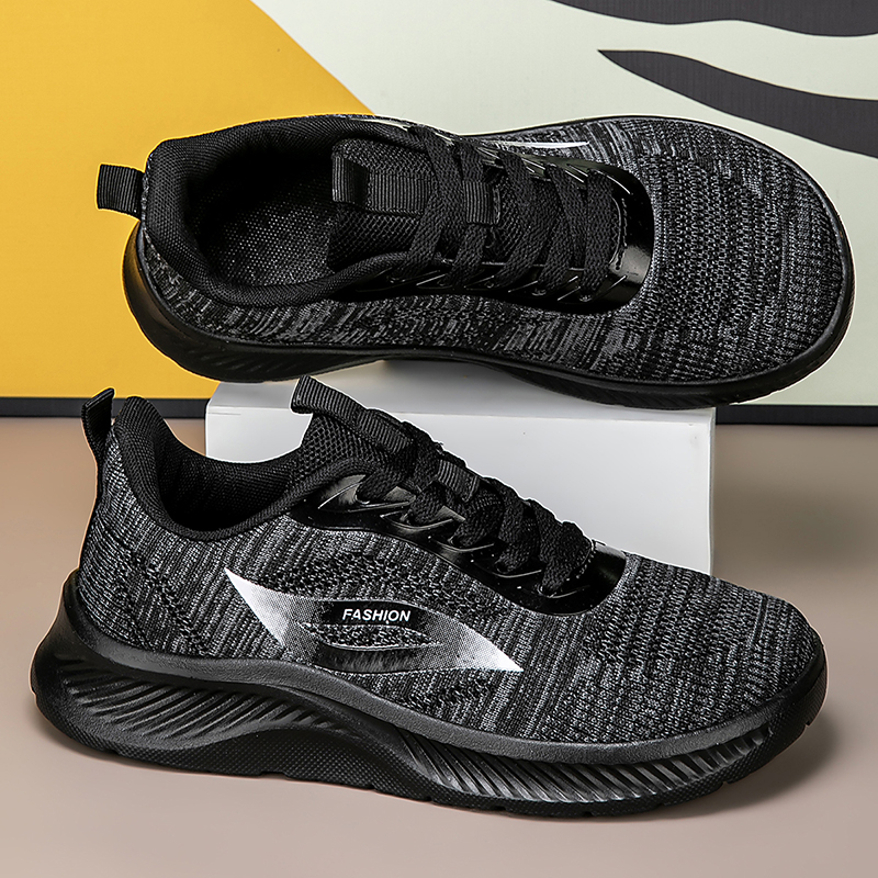 2025 Autumn Black Knitted Shoe - Running Shoes Lightweight recensione e prezzo