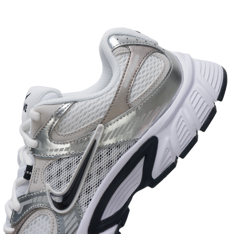 Nike Men's Shoes V5 Rnr Sports - Men'S Shoes V5 Rnr recensione e prezzo
