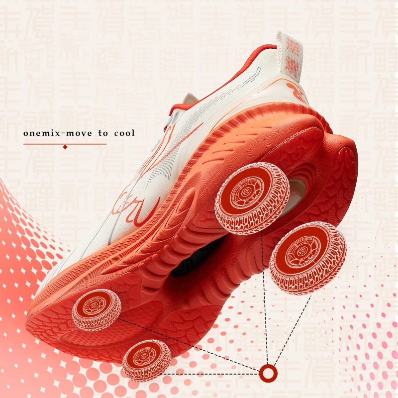 ONEMIX Running Shoes Reflectiv - Men Shoes Red Tape recensione e prezzo